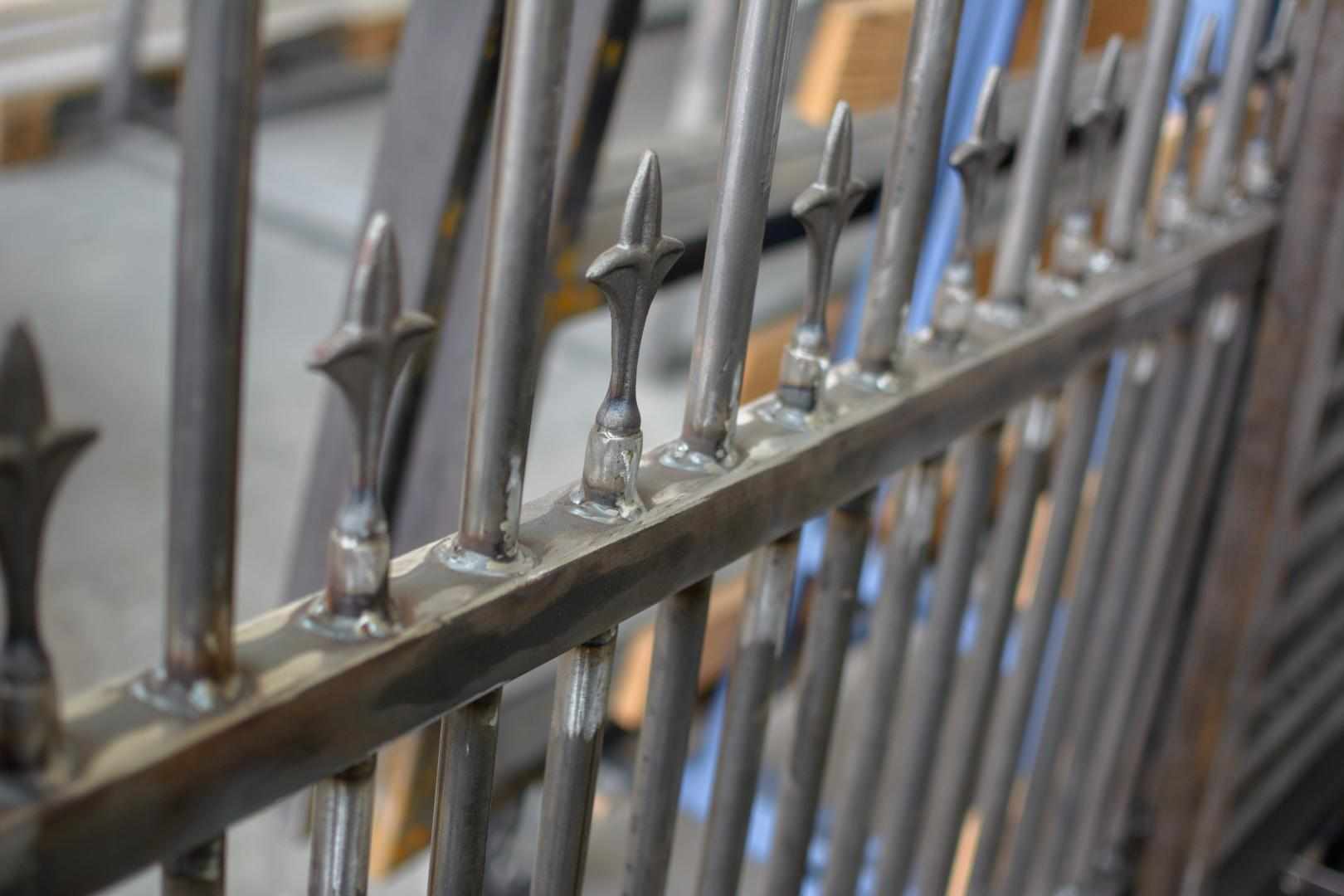 Traitement et protection de pièces métalliques anciennes Mantes-La-Ville